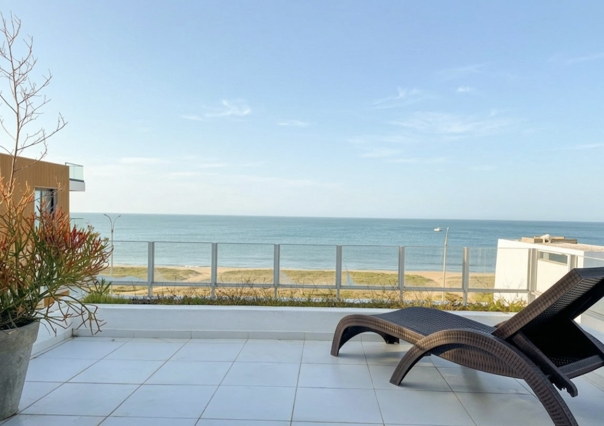 Imagen de Apartamento en venta en primera línea