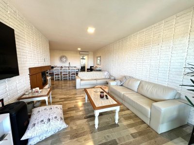 ALQUILER TEMPORAL PRIMER LINEA EN MANSA