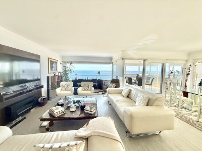 Espectacular apartamento en alquiler de temporada.