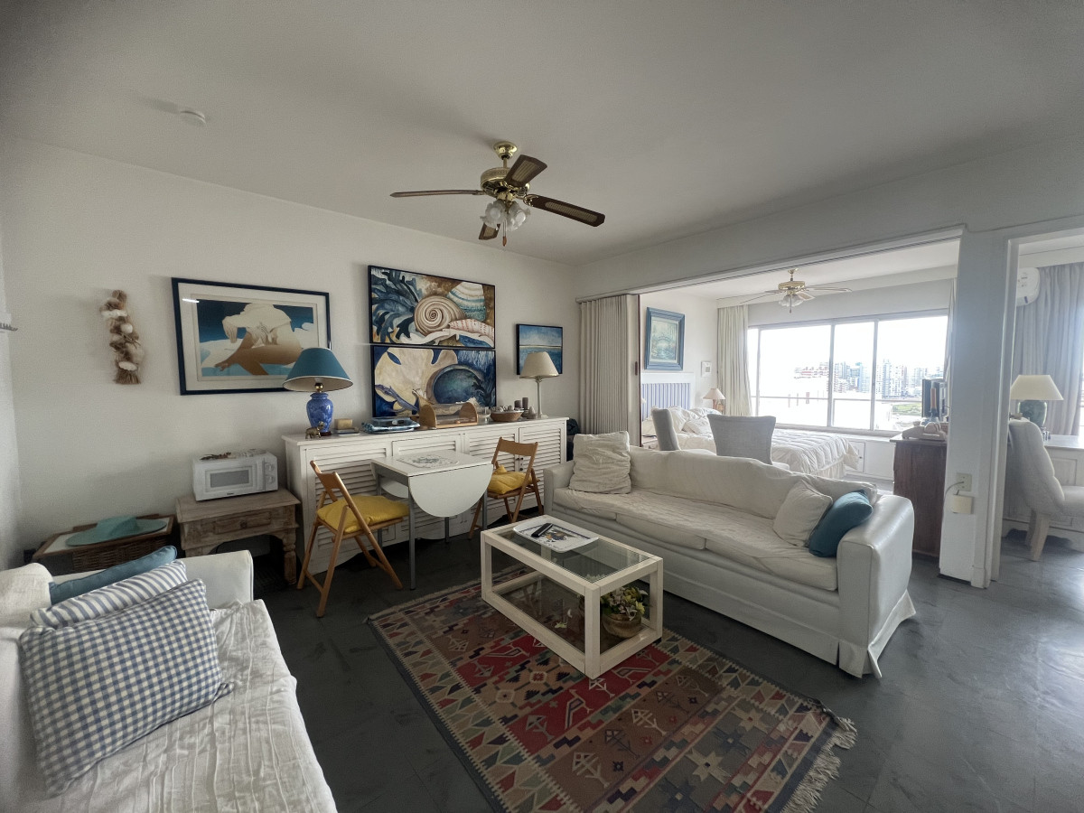 Apartamento en venta Península, Punta del Este