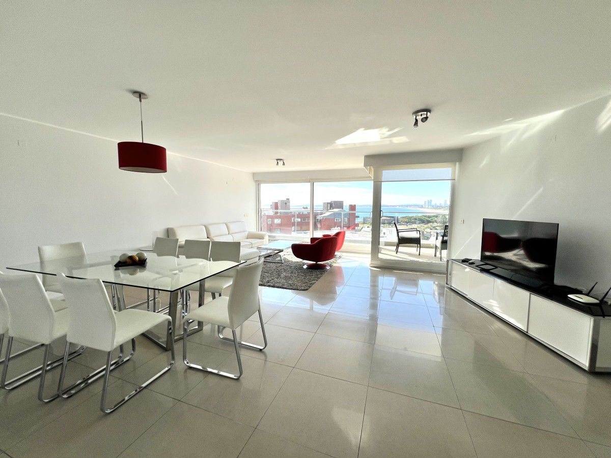 Apartamento en venta y alquiler anual playa Mansa, Punta del Este