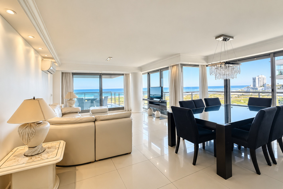 APARTAMENTO EN VENTA PLAYA BRAVA PRIMERA LINEA
