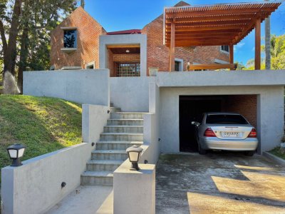 Espectacular casa en venta en playa mansa 