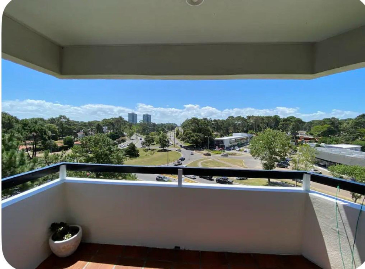 Apartamento en Roosevelt, 2 dormitorios *