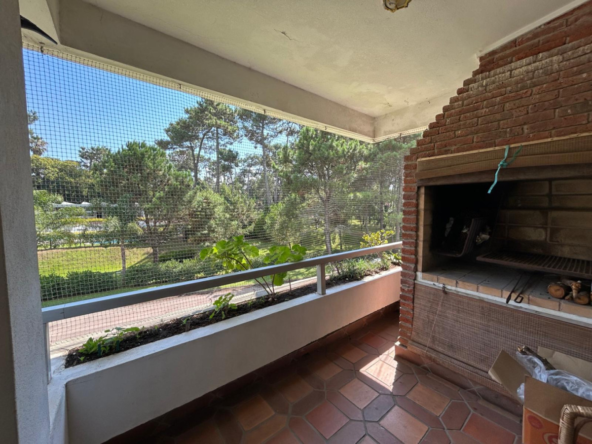 Se vende apto en Complejo Arcobaleno - Coral 