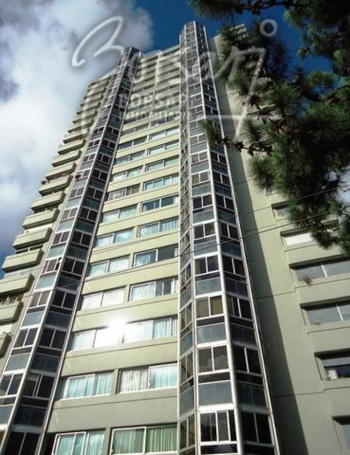 Ideal para vivir todo el año! Ambientes amplios, amenities, garage.