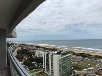 Apartamento con vista al mar