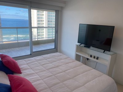 Apartamento con excelente vista al mar 