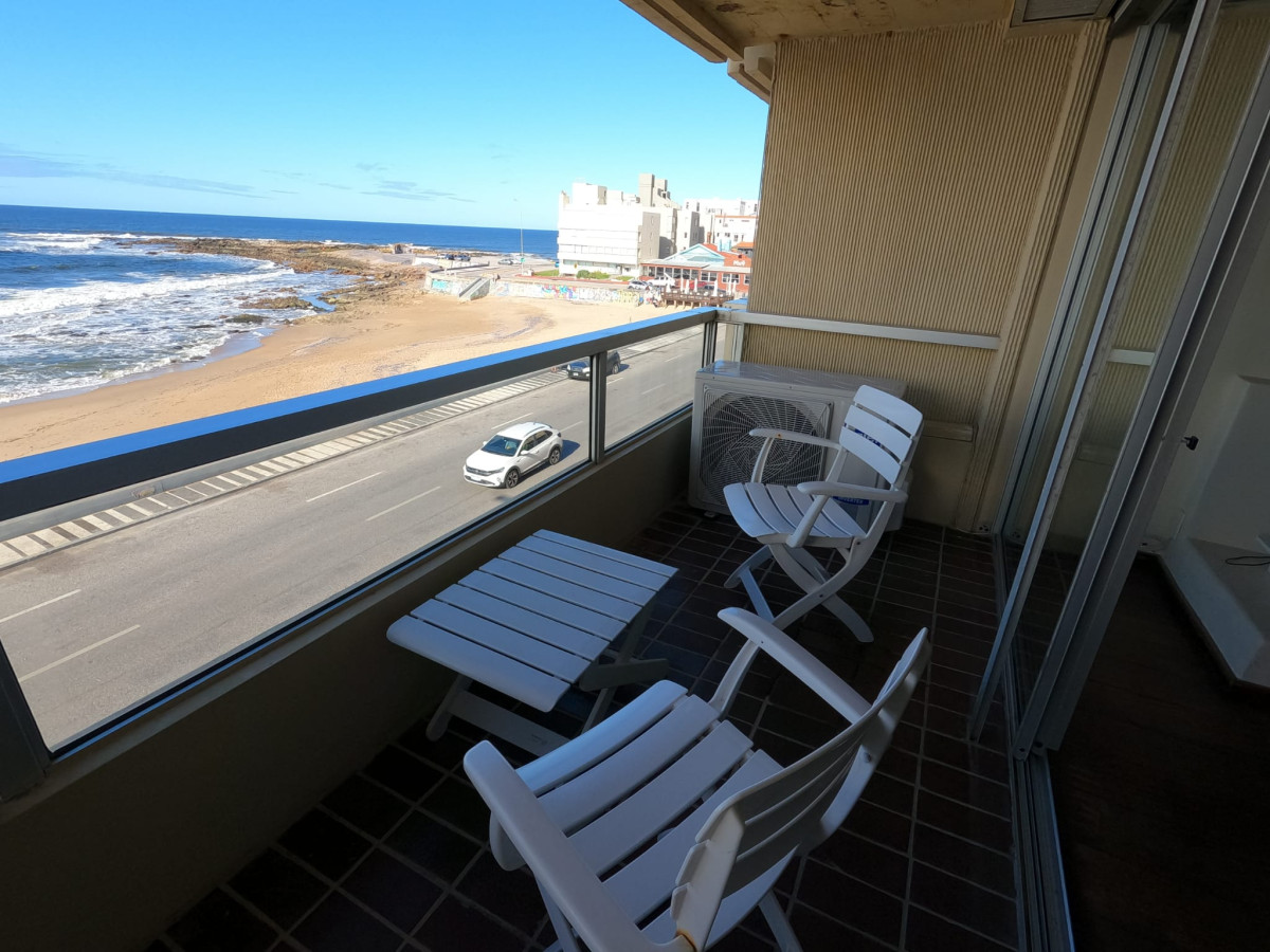 Apartamento con excelente vista al mar