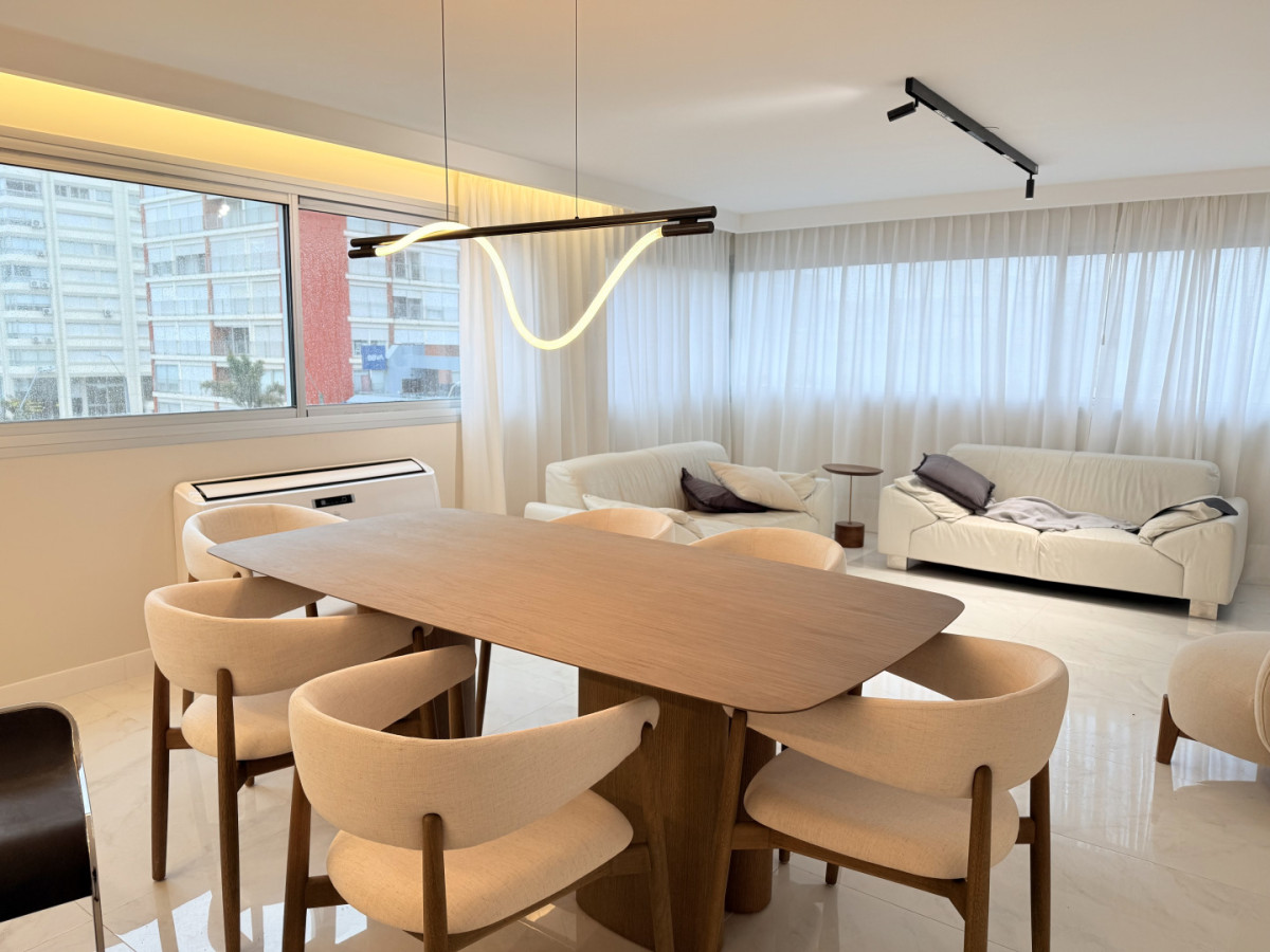 Venta Apartamento Peninsula 3 dormitorios Punta del Este