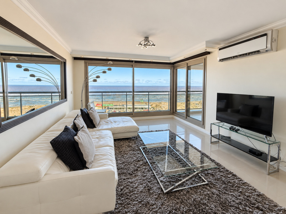 Venta Imperiale II 3 suites Vista al Mar Playa Brava