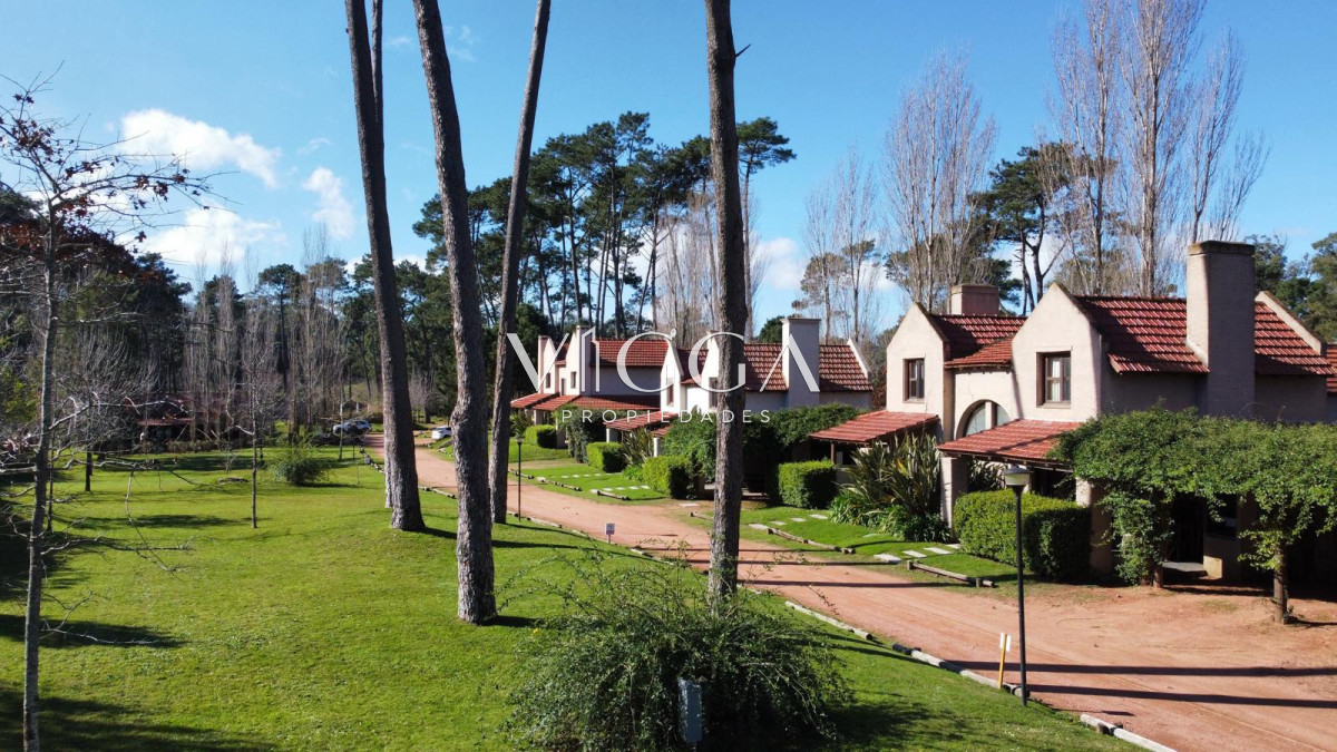 Barrio Privado Parque Pinares