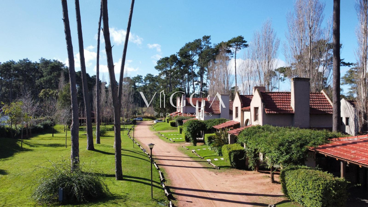 Barrio Privado Parque Pinares