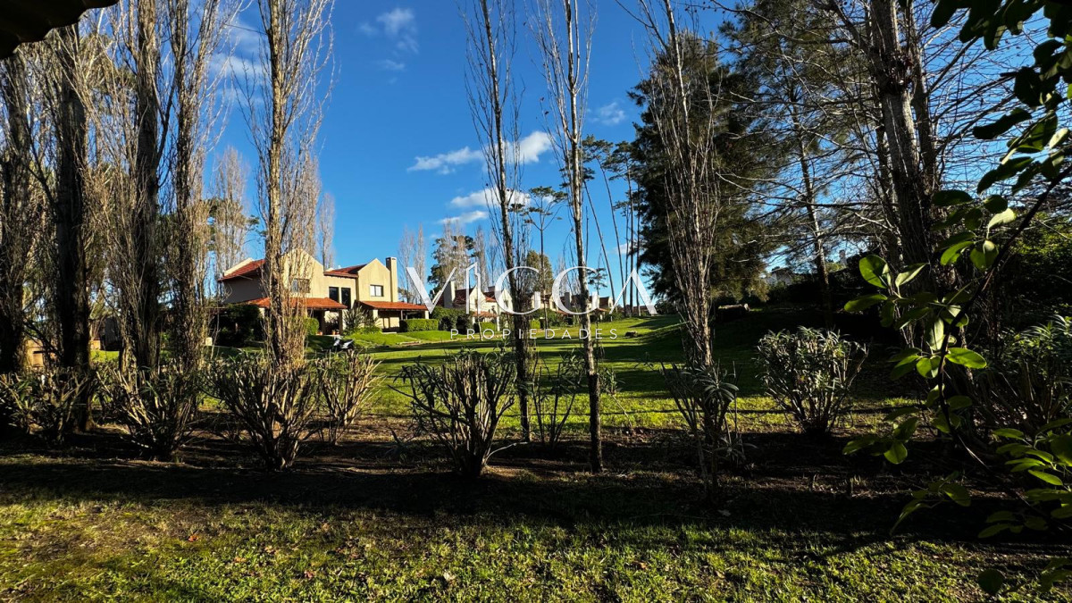 Barrio Privado Parque Pinares