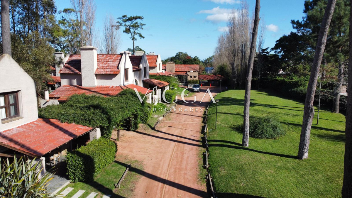 Barrio Privado Parque Pinares