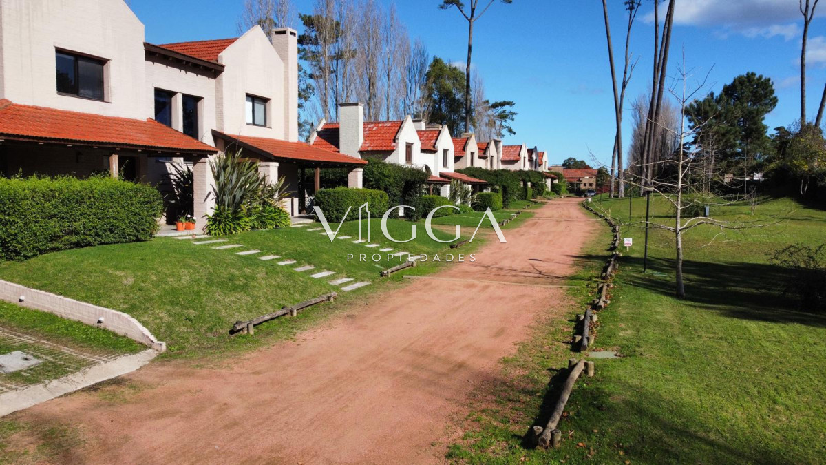 Barrio Privado Parque Pinares