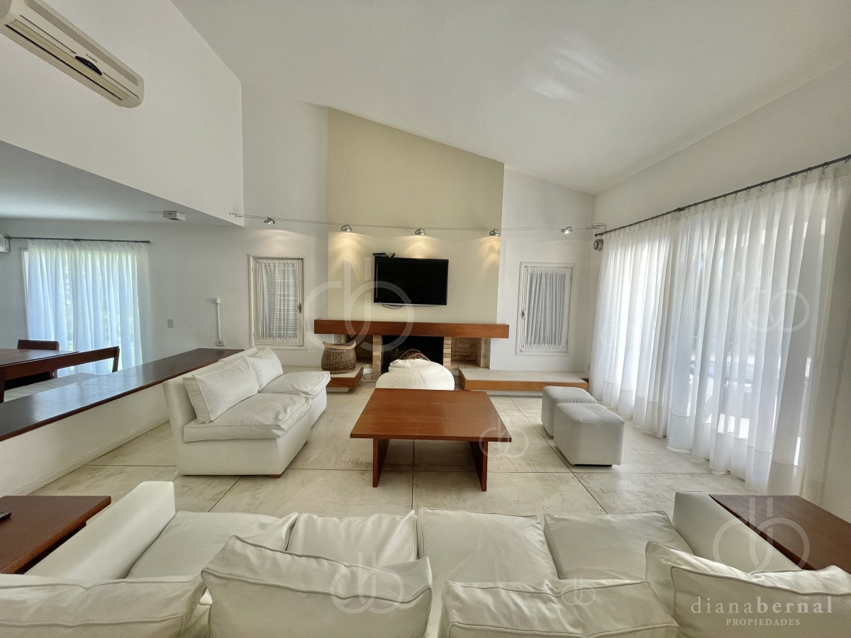 Lugano - GoPunta - Portal Inmobiliario de Punta del Este - Maldonado