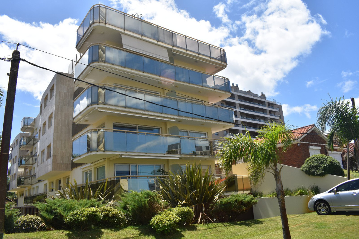 Imagen de Apartamento impecable en venta!!
