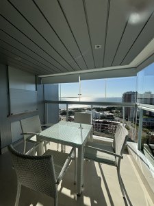 APTO EN VENTA DE 2 DORMITORIOS EN MANSA - PUNTA DEL ESTE