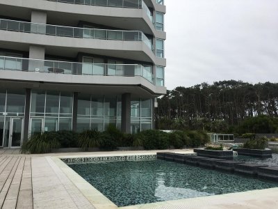 Apartamento en Venta, Brava, Punta del Este, 3 Dormitorios.