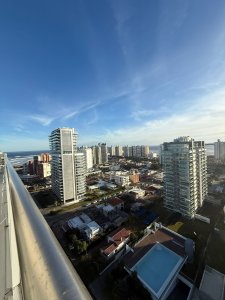 PENTHOUSE VENTA TORRE DE CATEGORIA
