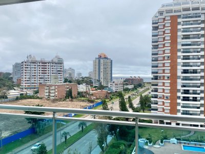 Apartamento en Venta y Alquiler, Brava, Punta del Este, 2 Dormitorios.