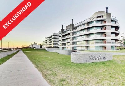 OPORTUNIDAD EN PUNTA DEL ESTE APARTAMENTO DE 3 DOMITORIOS 