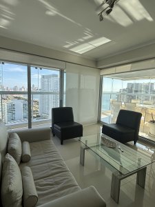 APTO EN VENTA DE 2 DORMITORIOS EN PLAYA MANSA PUNTA DEL ESTE