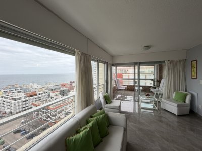 Apartamento en Venta, 2 dormitorios, Peninsula.