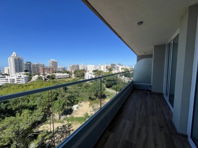 Apartamento luminoso de 2 dormitorios con vista a la brava