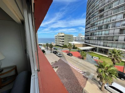 Apartamento 3 dormitorios, En Venta