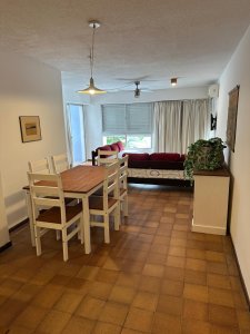 ROOSEVELT VENTA DE APARTAMENTO DE 3 DORMITORIOS CON SERVICIOS