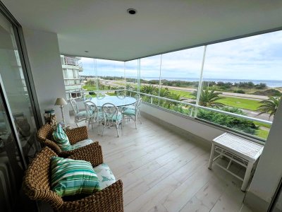 Apartamento en Venta y Alquiler, Brava, Punta del Este, 3 Dormitorios.