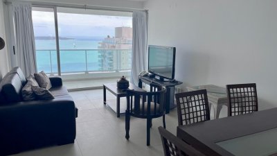 Departamento en Venta con vista al mar Playa mansa.