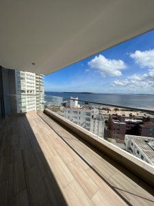 Hermoso apartamento en venta con vista panorámica