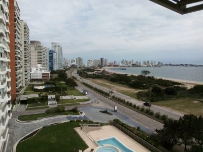 Apartamento en Venta, Mansa, Punta del Este, 3 Dormitorios.