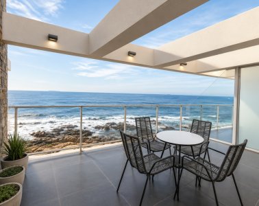 Apartamento Frente al Mar Venta, Península, Punta del Este, 3 Dormitorios.