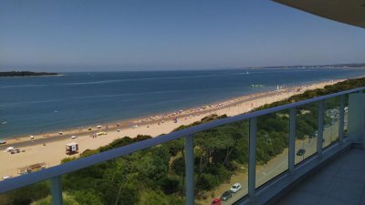 Exclusivo apartamento de 3 dormitorios Venta y Alquiler de temporada
