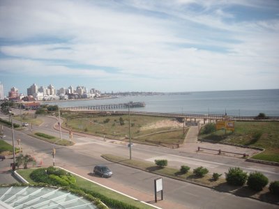 Apartamento en Venta y Alquiler, Mansa, Punta del Este, 3 Dormitorios.