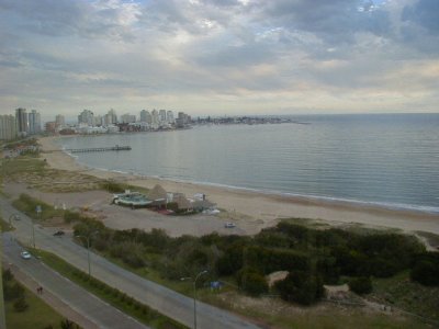 Apartamento en Venta y Alquiler, Mansa, Punta del Este, 3 Dormitorios.