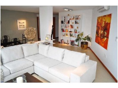 Apartamento en Venta, Peninsula, Punta del Este, 3 Dormitorios.