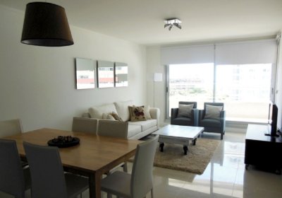 VENTA Y ALQUILER DE APARTAMENTO DE 3 SUITES  EN AIDA GRILL 