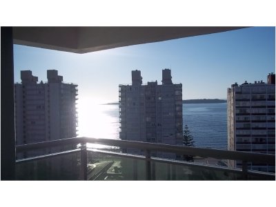 Apartamento en Venta y Alquiler, Brava, Punta del Este, 2 Dormitorios.