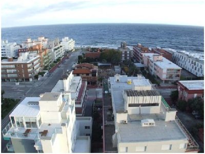 Apartamento en Venta, Peninsula, Punta del Este, 3 Dormitorios.