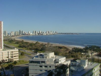 Apartamento en Venta y Alquiler, Mansa, Punta del Este, 2 Dormitorios.