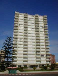 Apartamento en Alquiler, Mansa, Punta del Este, 3 Dormitorios.