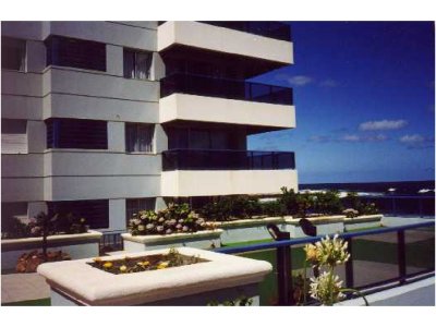 Apartamento en Venta y Alquiler, Peninsula, Punta del Este, 2 Dormitorios.