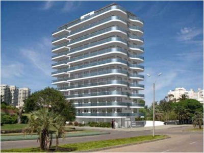 VENTA DE APARTAMENTO DE 3 DORMIOTORIOS EN BRAVA PUNTA DEL ESTE 