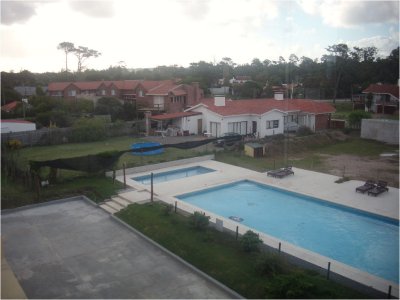 Apartamento en Venta y Alquiler, Pinares, Punta del Este, 1 Dormitorios.