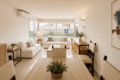 Apartamento de 2 Dormitorios en Península, Punta del Este